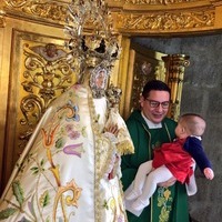 La Virgen de Los Llanos vuelve a abrir su camarín a los niños