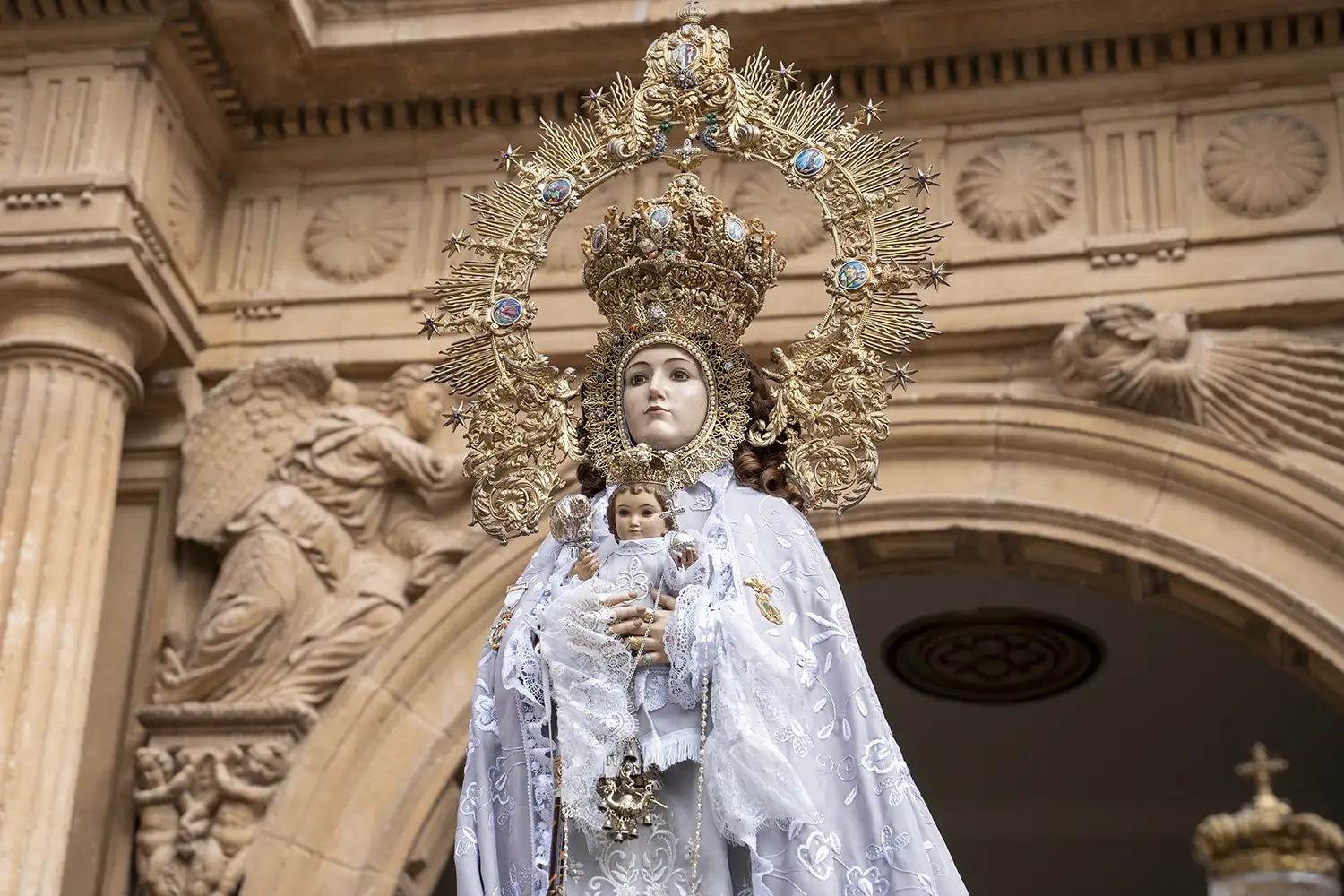 virgen en la asuncion