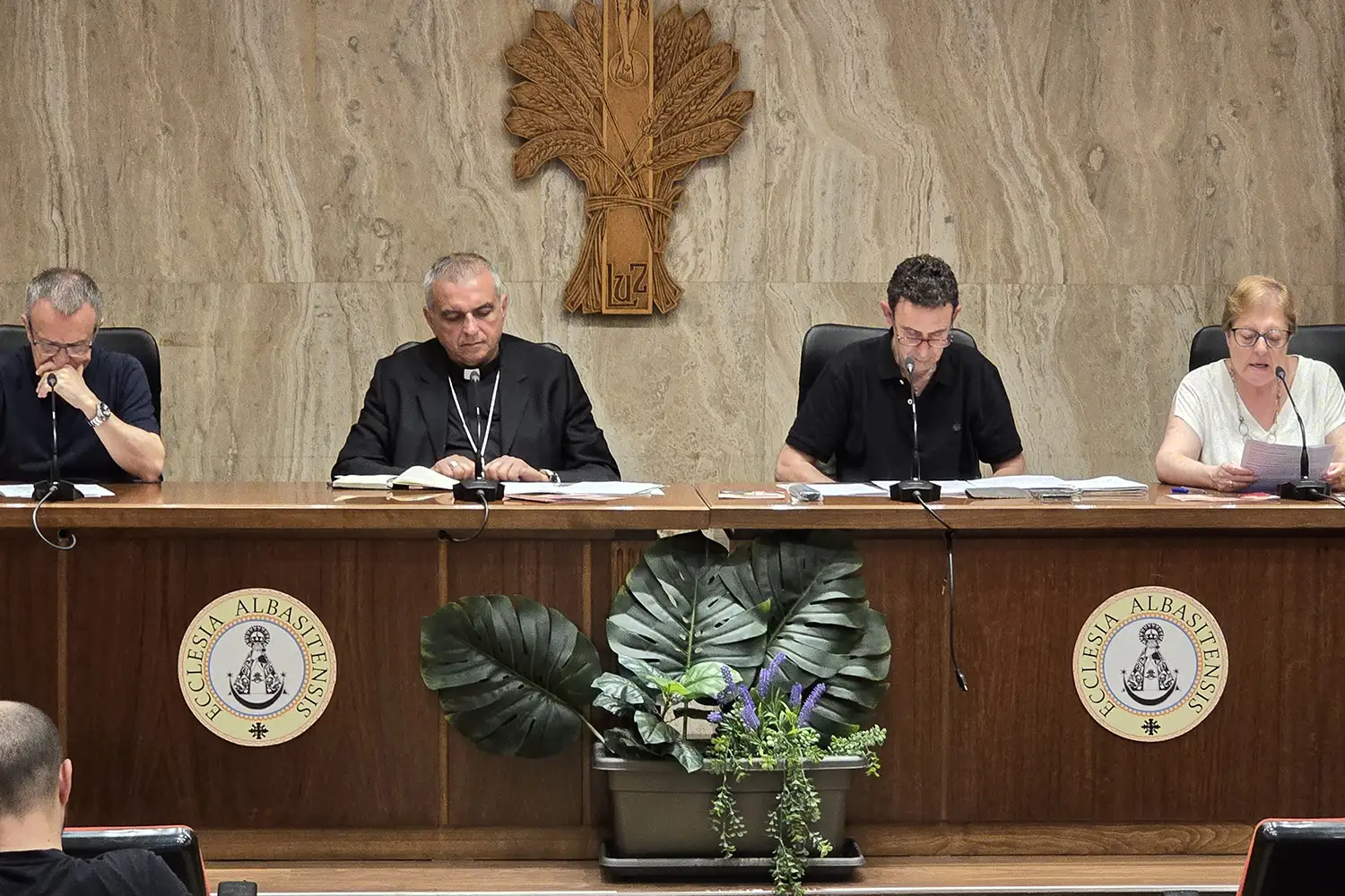 rueda de prensa caritas