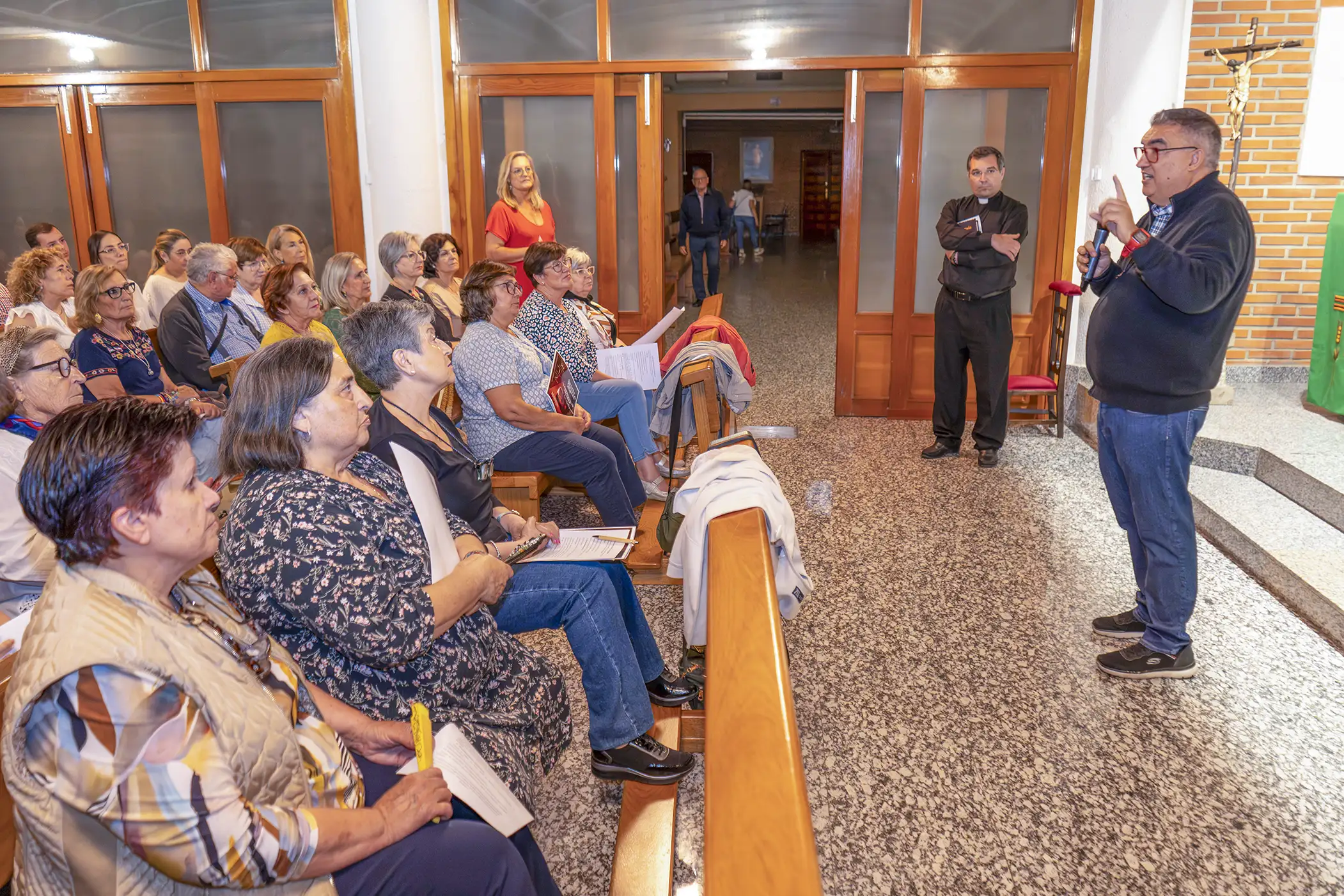 La catequesis no es una actividad más:  es una escuela de vida y de fe